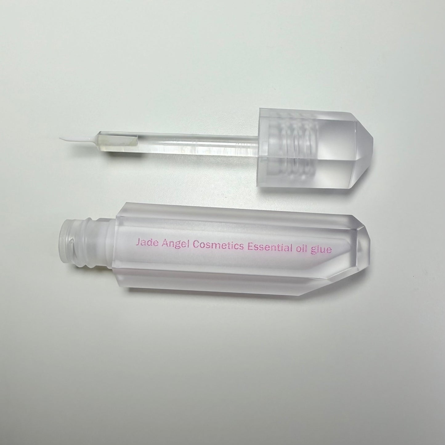 Essential oil lash glue free lashes included