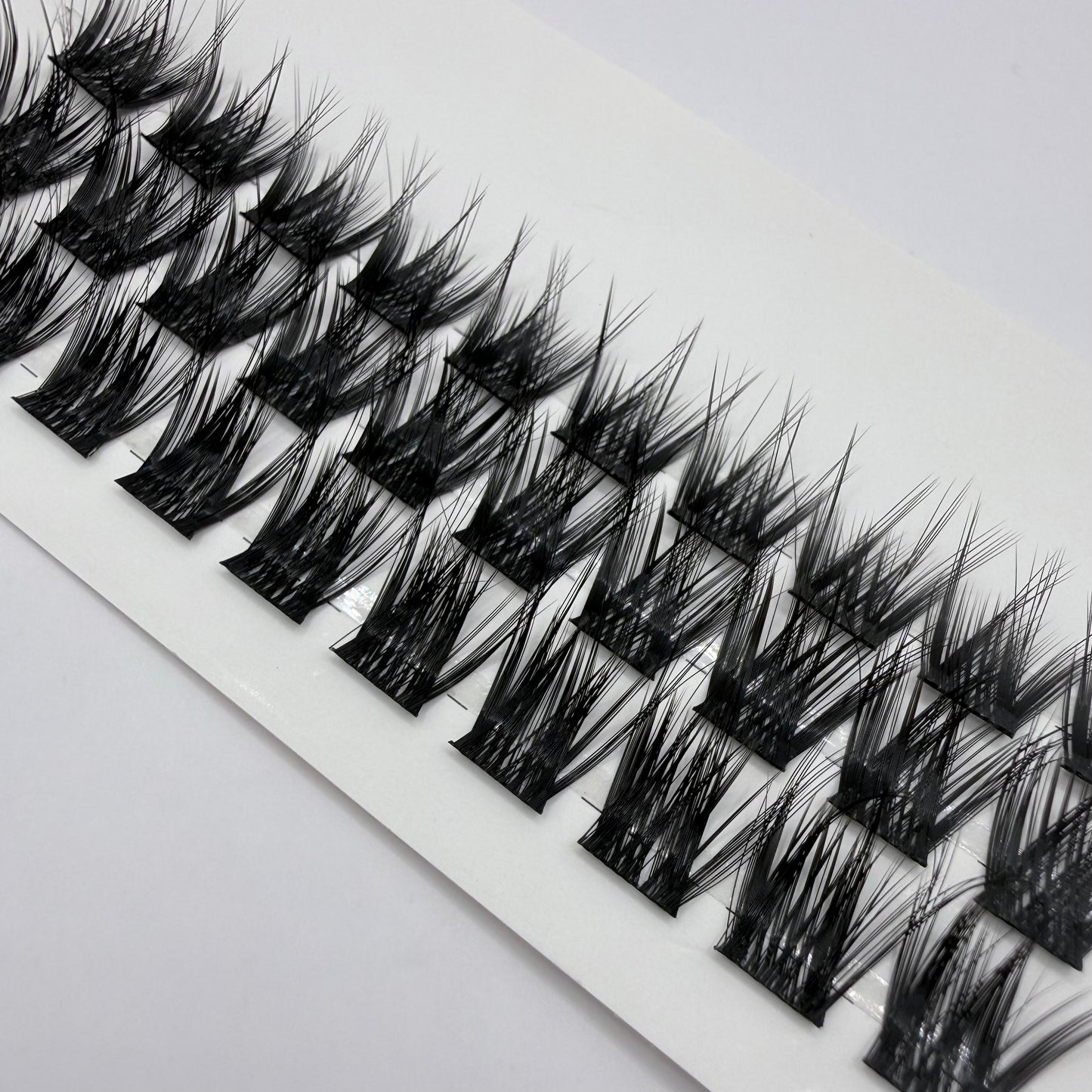 Easy peasy cluster lashes style JAC02