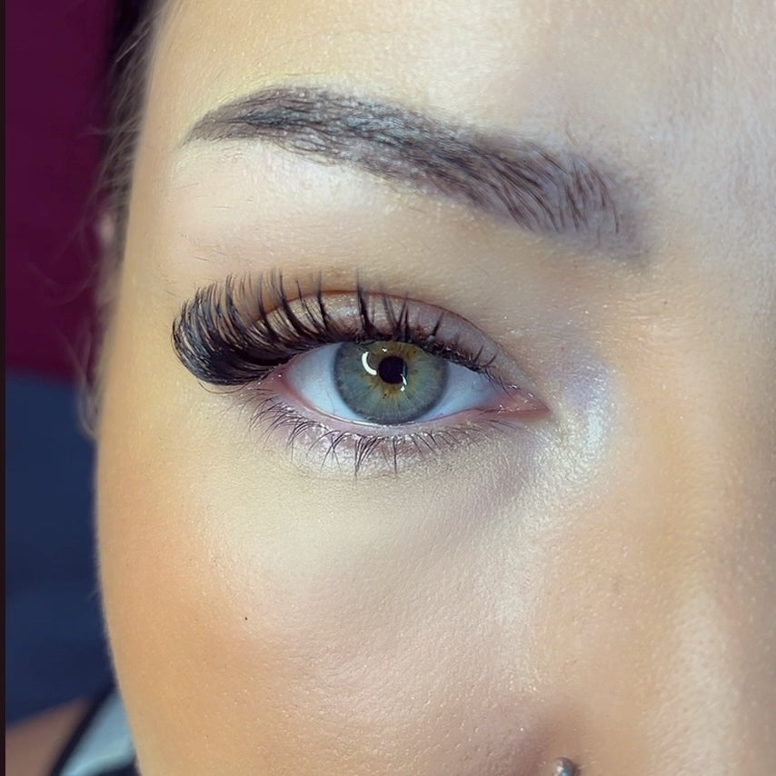 Easy peasy Russian curl cat eye style A1